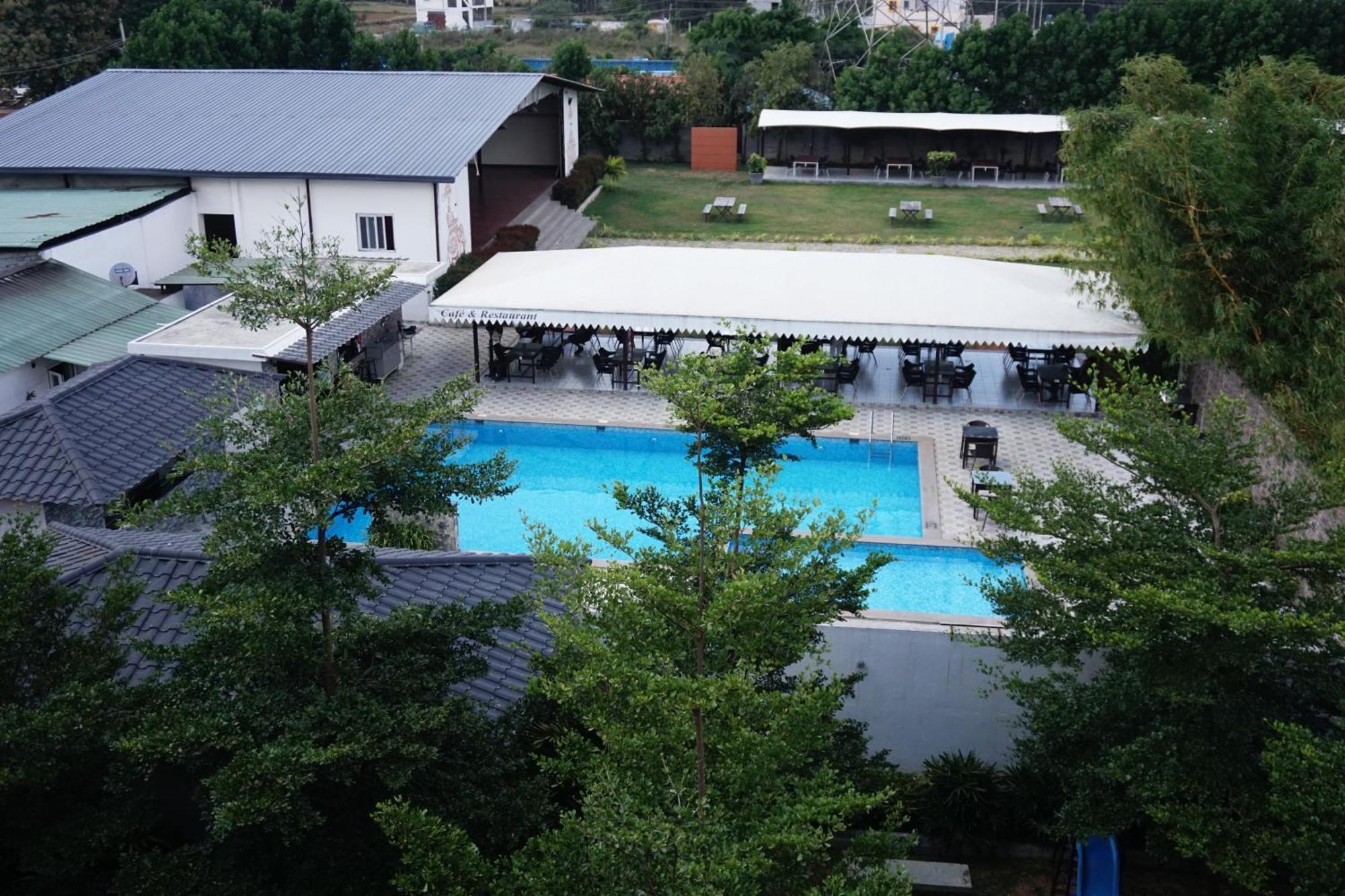 Vistar Resort & Hotels Kammasandra Экстерьер фото